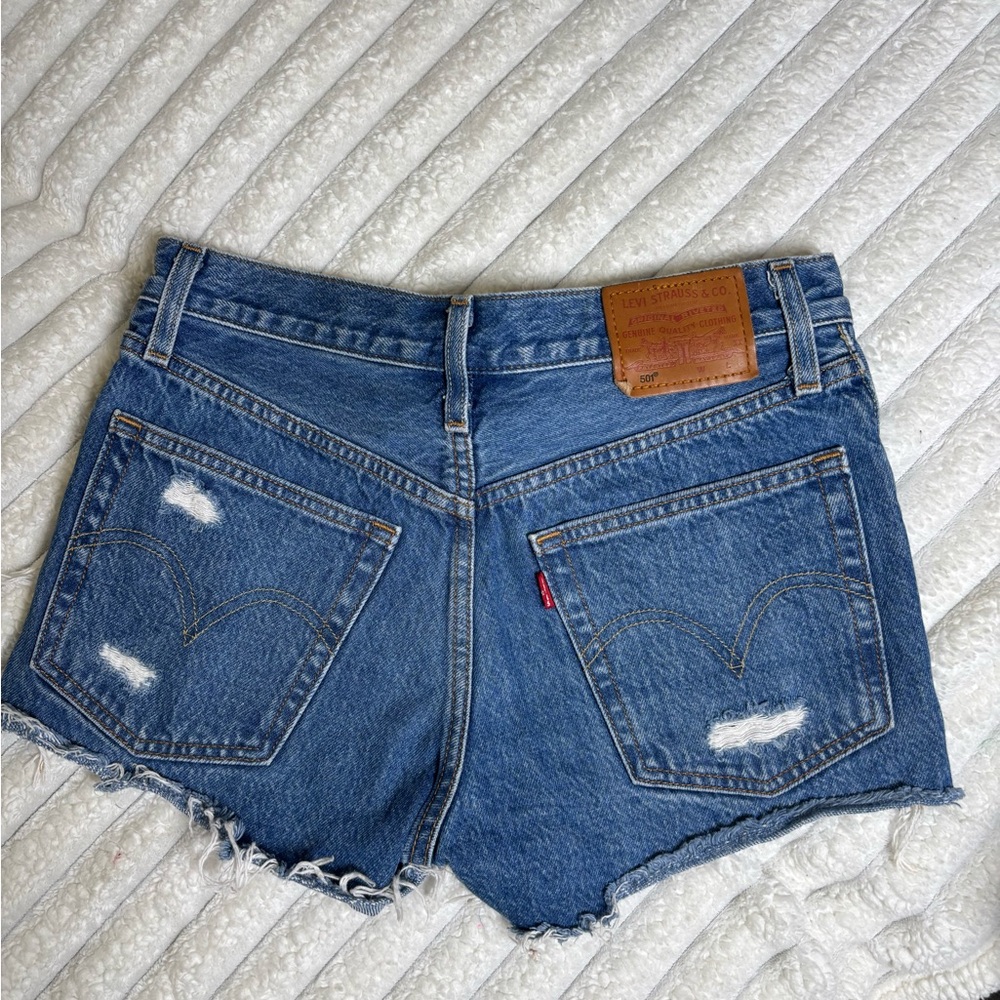 Levi's Classic Blue Ripped Jean Shorts - Picture 2 of 14
